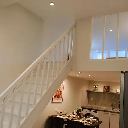 Mezzanine Contemporain Hypercentre - Chez Jannie Apartment *