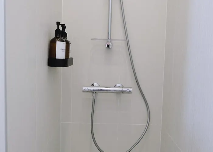 Mezzanine Contemporain Hypercentre - Chez Jannie Appartement Caen